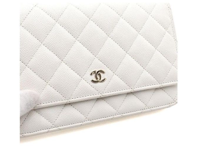 Wallet On Chain Chanel Borsa a tracolla e borsa a spalla con catena CC dorata Bianco - vista 12
