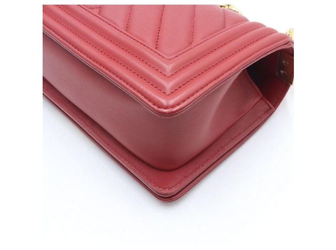 Chanel Borsa a tracolla e crossbody Red Chevron Boy piccola con catena dorata Rosso - vista 8