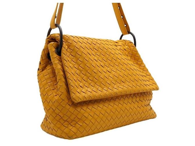 Bottega Veneta Borsa a tracolla con patta in nappa Intrecciato giallo - vista 3