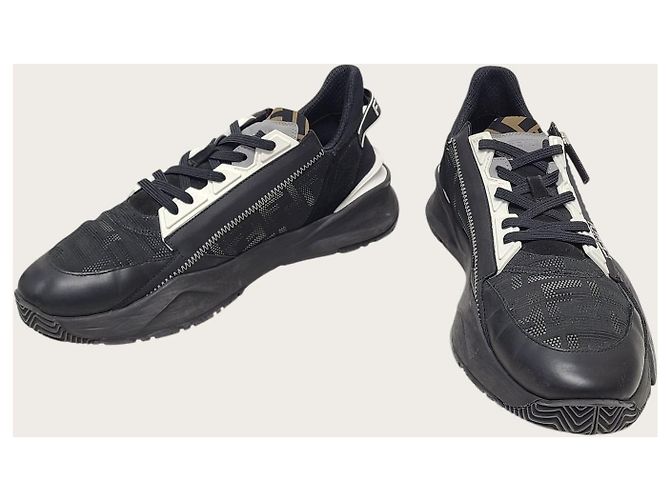 Fendi Sneakers basse in nylon e pelle nera Flow Nero - vista 3