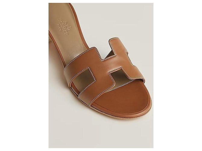 Hermès Sandali e ciabatte dorati da donna D'oro - vista 5