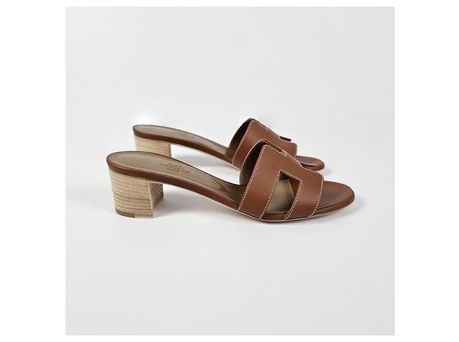 Hermès Sandali e ciabatte dorati da donna D'oro - vista 8