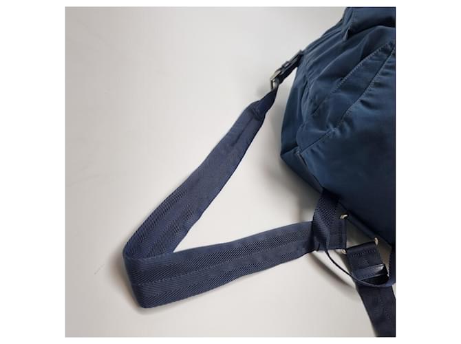 Prada Nylon-Rucksack Medium Unisex Blau - Ansicht 10