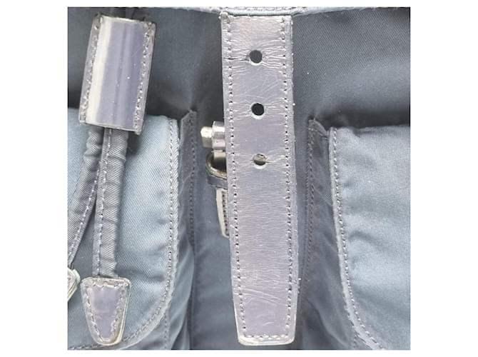 Prada Nylon-Rucksack Medium Unisex Blau - Ansicht 15