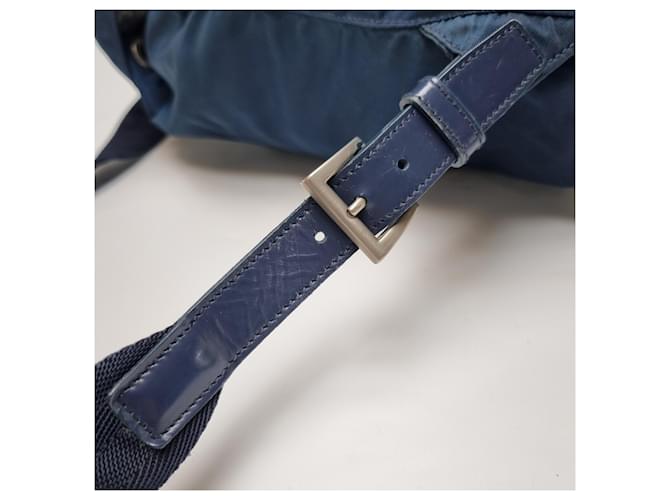Prada Nylon-Rucksack Medium Unisex Blau - Ansicht 18