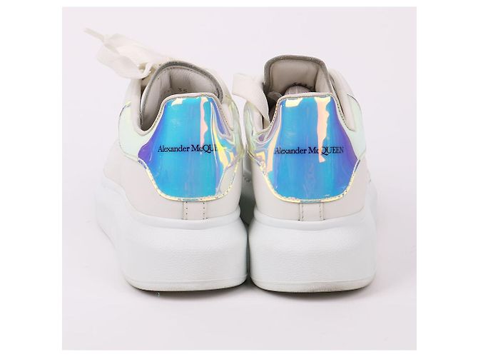 Tênis Oversized Hologram Alexander McQueen Branco - vista 7