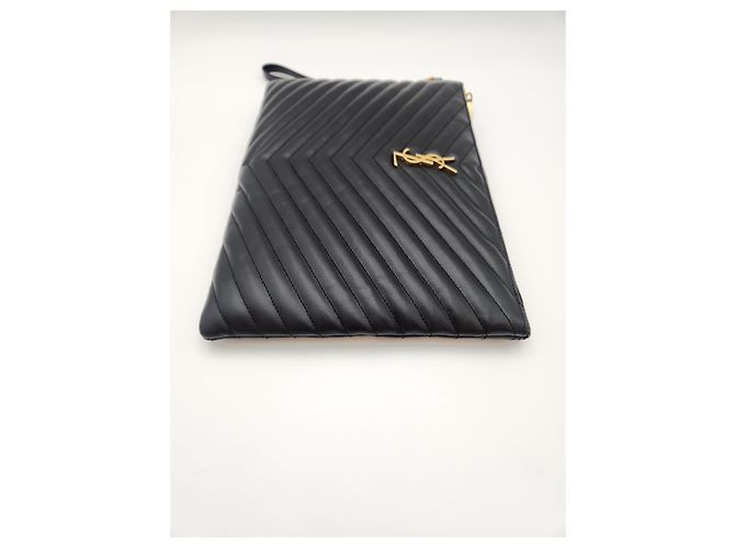 Saint Laurent Clutch Media Matelassé Monogram Nero - vista 6
