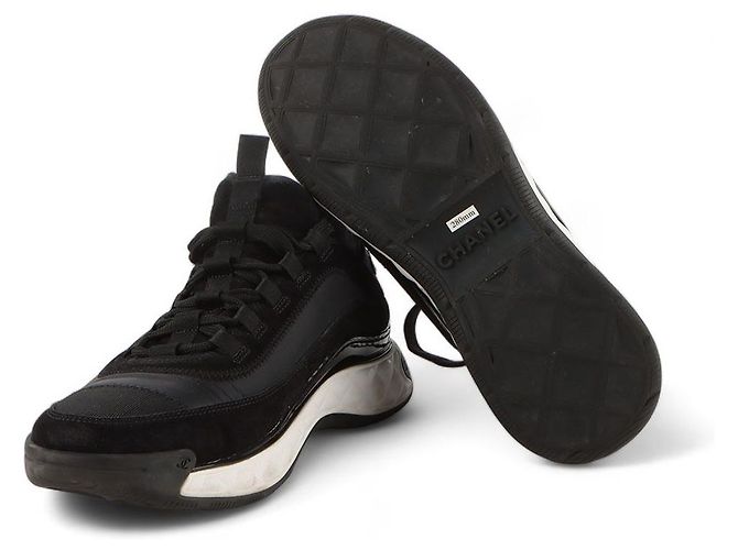 Chanel Sneaker aus Mischgewebe mit schwarzem CC-Logo - Ansicht 7