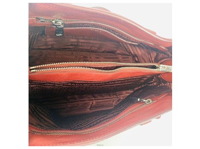 Prada Borsa tote a spalla Vitello Daino Rosso - vista 6