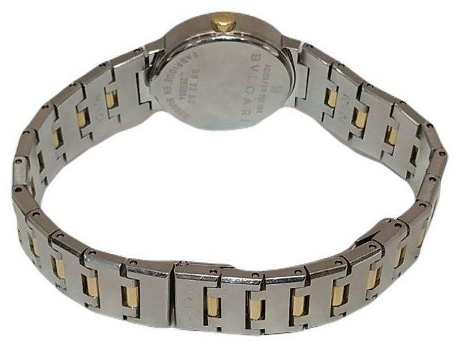 Relógio feminino Bulgari mostrador preto combinação ouro com data quartz - vista 6