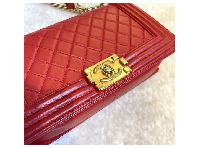 Chanel Borsa Boy in agnello Medium con finiture oro Collezione Rossa Rosso - vista 5