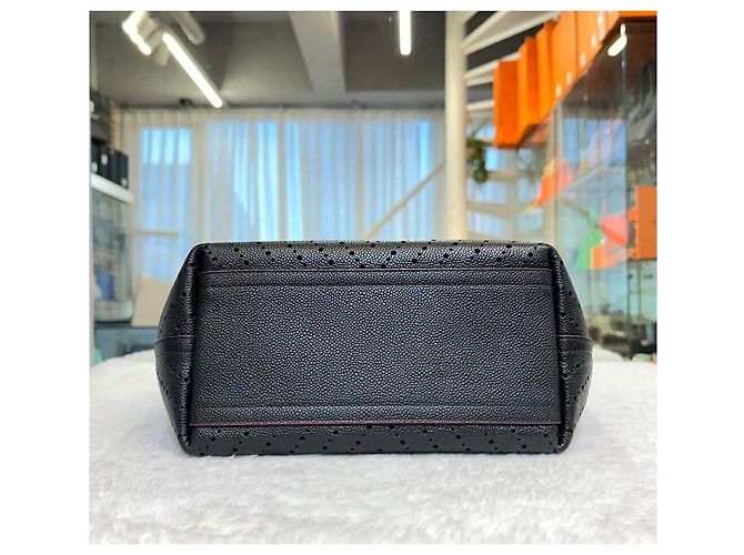 Chanel Borsa Shopper Caviar Chevron Punching Nera Nero - vista 3