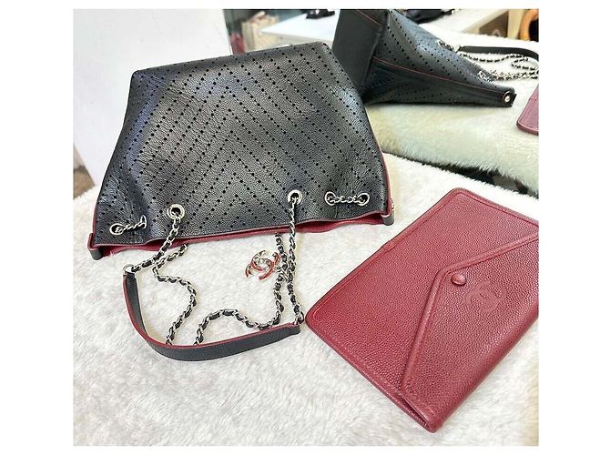 Chanel Borsa Shopper Caviar Chevron Punching Nera Nero - vista 8