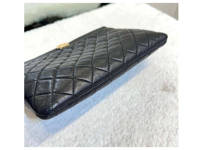 Clutch Chanel New Medium Caviar Black/Gold Series Nero - vista 3