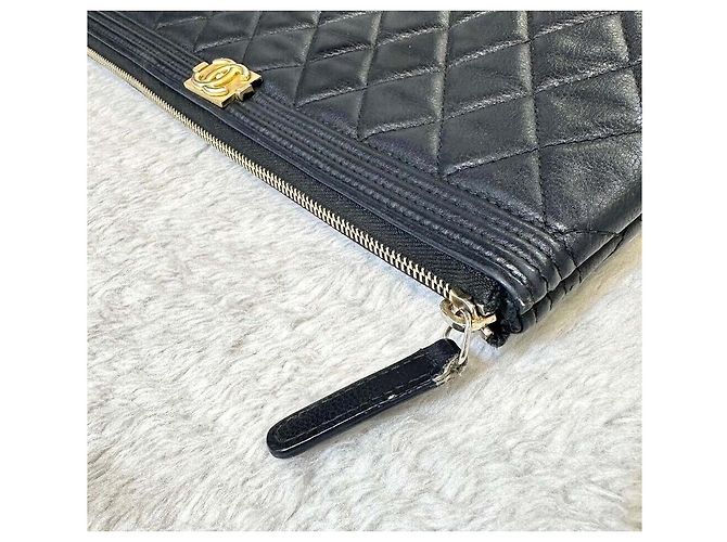 Clutch Chanel New Medium Caviar Black/Gold Series Nero - vista 5