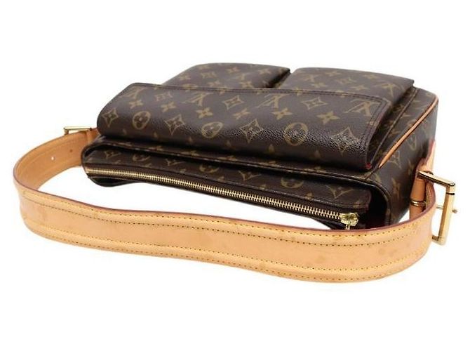 Louis Vuitton Monogram GM Vivacite Castaño - vista 7