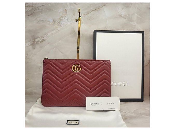 Gucci Clutch Matelassé GG Marmont rossa Rosso - vista 2