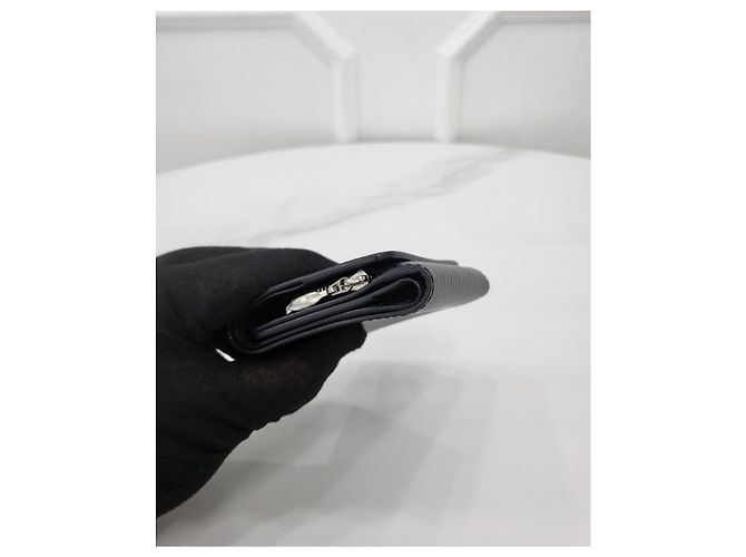 Louis Vuitton Epi Twist XS Wallet Silber - Ansicht 5
