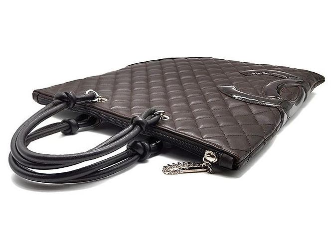 Chanel Borsa Tote Piatta Gabrielle Renew Nero - vista 6