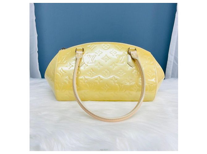 Louis Vuitton Borsa Tote Vernis Sherwood PM Bianco - vista 2