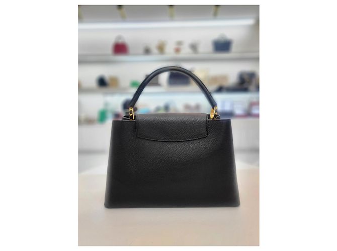 Louis Vuitton Borsa Tote Capucines mm in pelle Taurillon nera Nero - vista 6