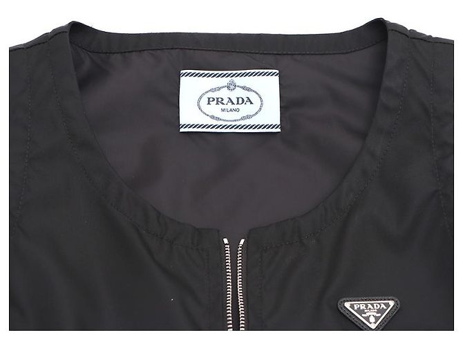 Prada Abito a canotta in nylon con logo triangolare e mezza zip Nero - vista 15