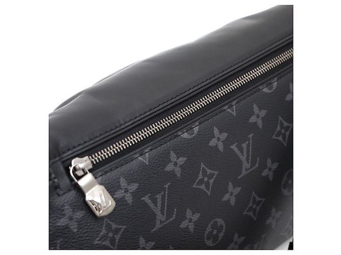 Louis Vuitton Marsupio e borsa a tracolla Monogram Eclipse Discovery Nero - vista 7