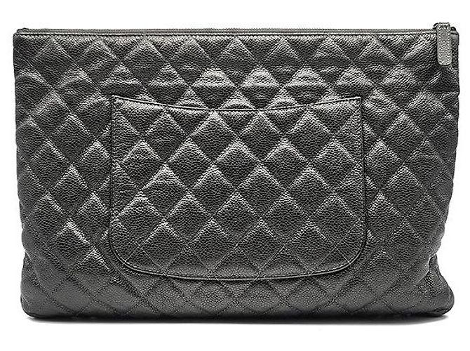 Chanel Clutch Caviar Large Castaño - vista 3