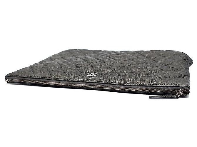 Chanel Clutch Caviar Large Castaño - vista 4