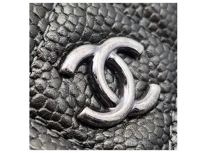 Chanel Clutch Caviar Large Castaño - vista 6