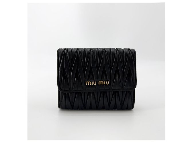 Miu Miu Matelassé-Ledergeldbörse mit goldenem Logo Schwarz - Ansicht 2