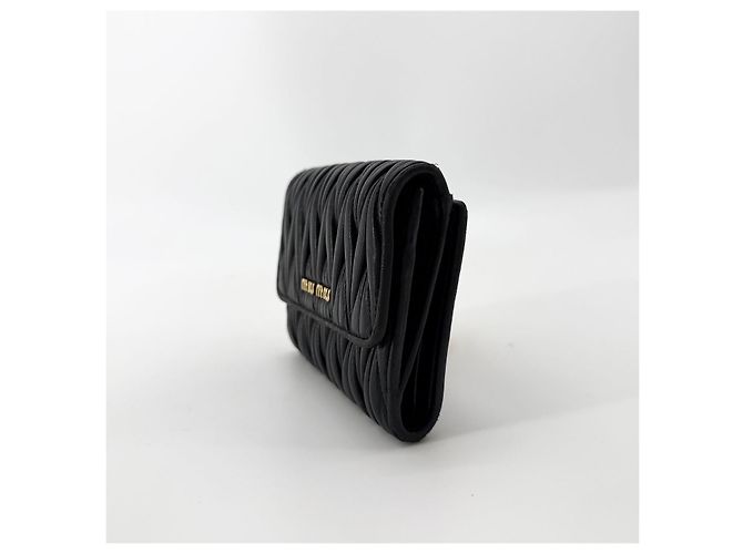Miu Miu Matelassé-Ledergeldbörse mit goldenem Logo Schwarz - Ansicht 4