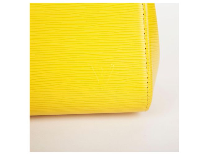 Louis Vuitton Borsa Tote e Borsa a Spalla MM Size in pelle Épi Suprlo D'oro - vista 5
