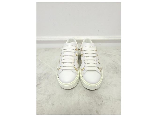 Louis Vuitton Timeout Sneaker mit weißgoldener Schriftlogo - Ansicht 5