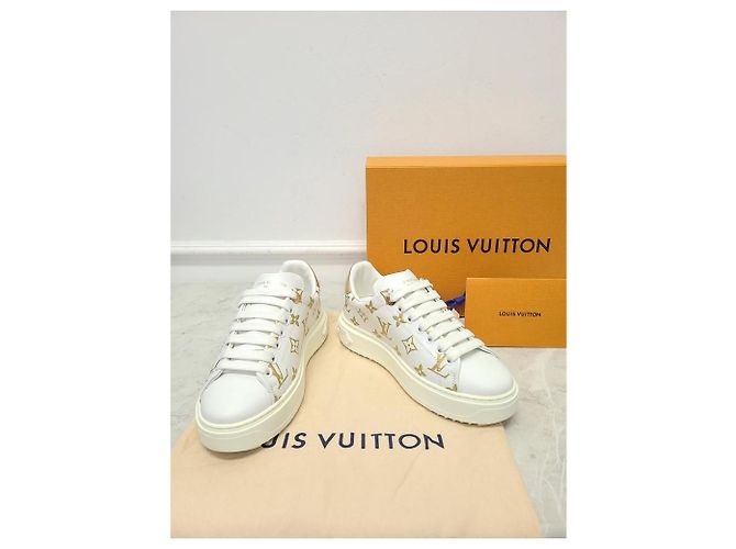 Louis Vuitton Timeout Sneaker mit weißgoldener Schriftlogo - Ansicht 7