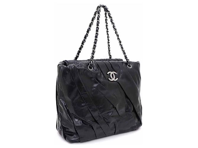 Chanel Borsa shopper e borsa a tracolla Season in pelle nera con catena CC Nero - vista 2