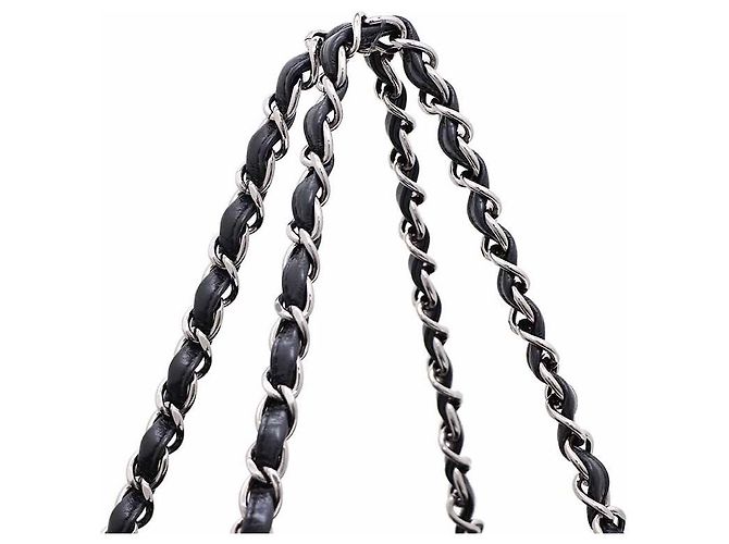 Chanel Borsa shopper e borsa a tracolla Season in pelle nera con catena CC Nero - vista 5