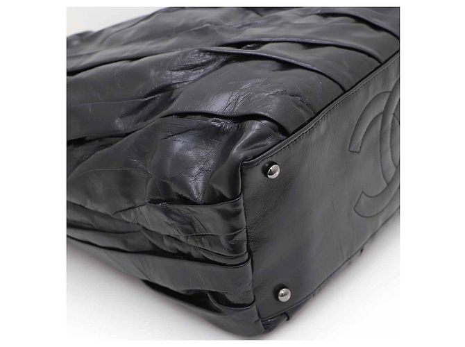 Chanel Borsa shopper e borsa a tracolla Season in pelle nera con catena CC Nero - vista 7