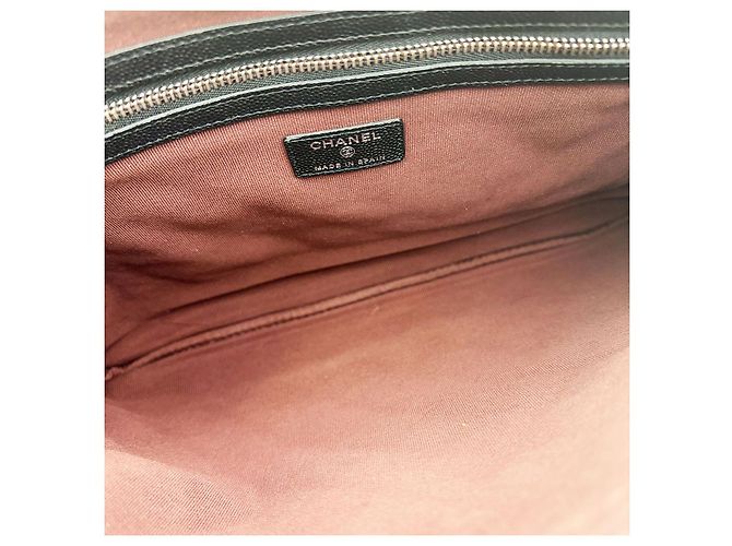 Chanel Clutch Large Classica in Caviar Nero con Logo CC Oro - vista 8