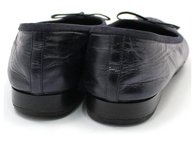 Chanel Ballerine bicolore blu metallizzato e bordeaux con nastro - vista 5