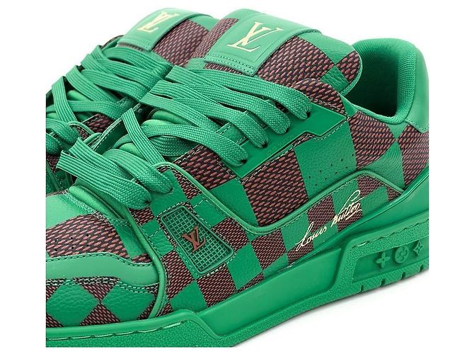 Louis Vuitton Sneakers LV Trainer Pharrell Damier Pop da uomo Verde - vista 11