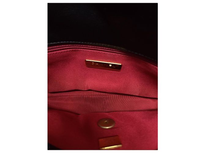 Chanel Borsa con patta in agnello nero Medium Interno Chip - vista 5