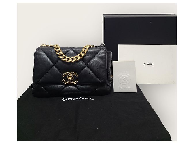 Chanel Borsa con patta in agnello nero Medium Interno Chip - vista 8
