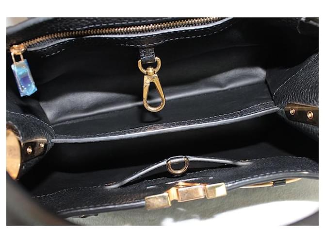 Louis Vuitton Flower Capucines PM Black Nero - vista 11