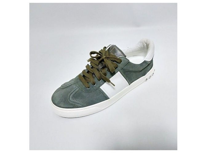 Valentino Baskets Flycrew Rockstud en daim Taille Argenté - vue 7