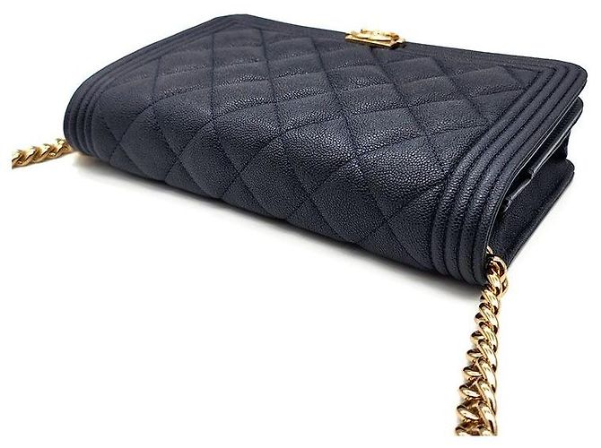 Boy Chanel Mini borsa a tracolla WOC in Caviar Blu - vista 6