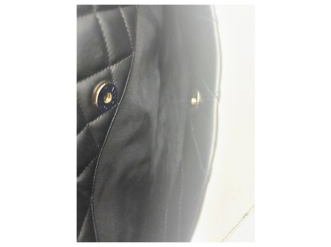 Chanel Borsa a tracolla shopper Timeless in pelle di agnello nera e oro Nero - vista 17