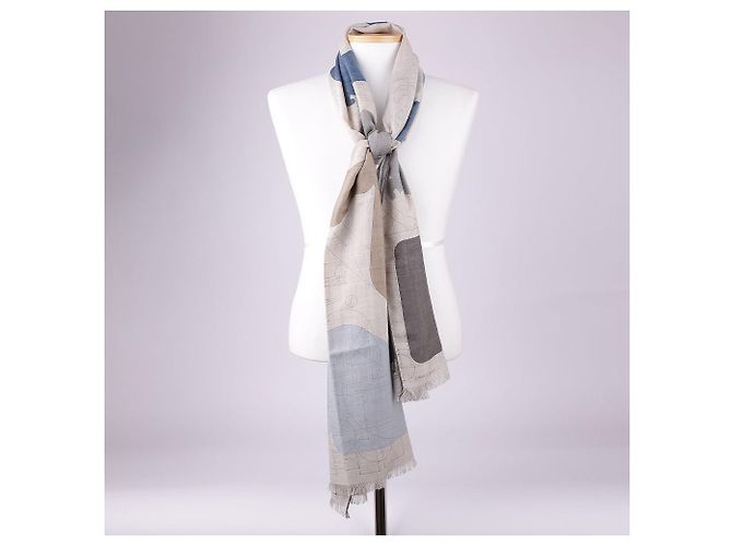Hermès Echec au Roi Rectangular Scarf Multiple colors - view 11