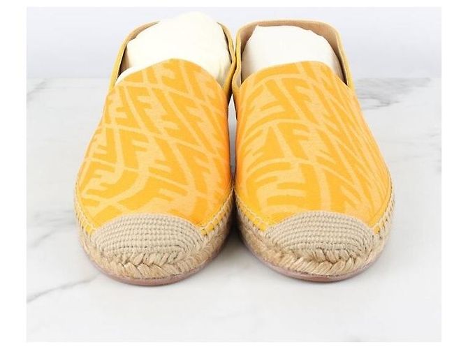 Fendi Espadrilles in scamosciato slip-on giallo - vista 3