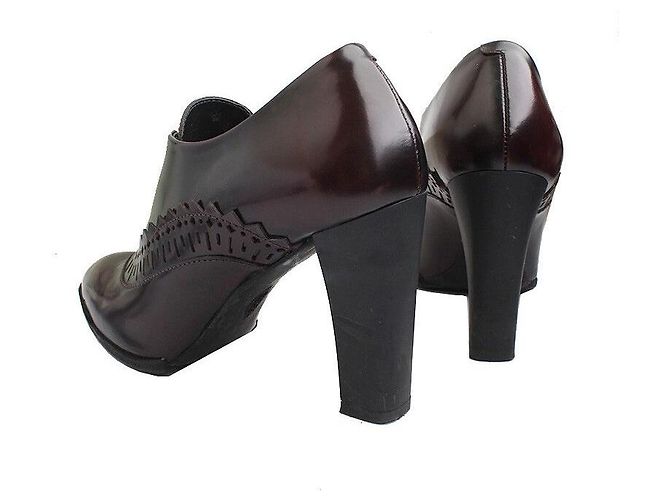 Tod's Bota de cuero perforado burdeos Roja - vista 4